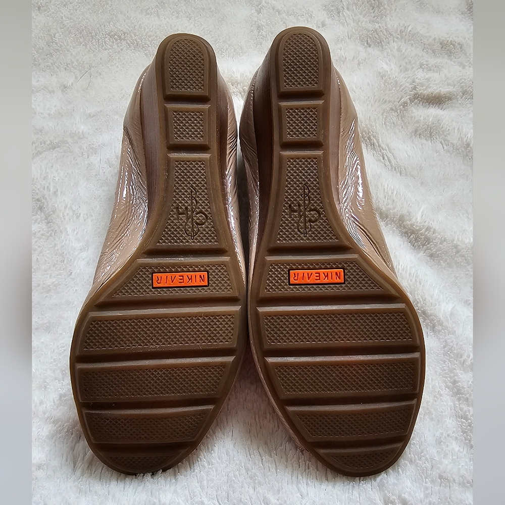 Cole Haan x Nike Air Women's Patent Leather Tan Peep Toe Shoes sz 7B - Picture 8 of 8